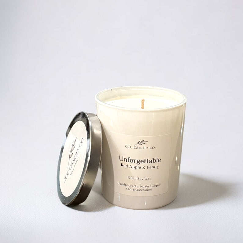 UNFORGETTABLE - Red Apple & Peony Candle