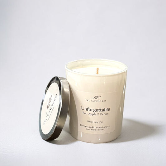 UNFORGETTABLE - Red Apple & Peony Candle